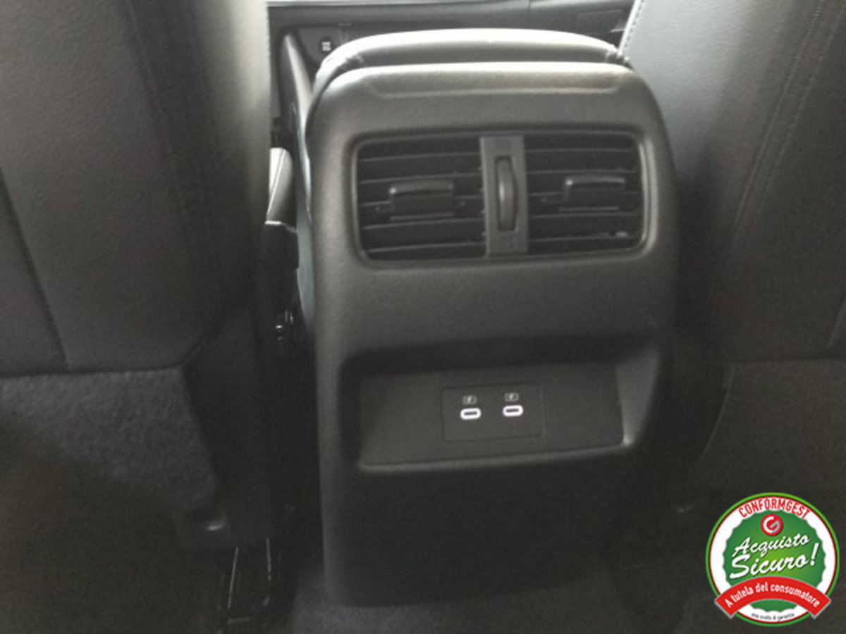 Nissan Qashqai 1.3 mhev N-Connecta 4wd 158cv xtronic (17)