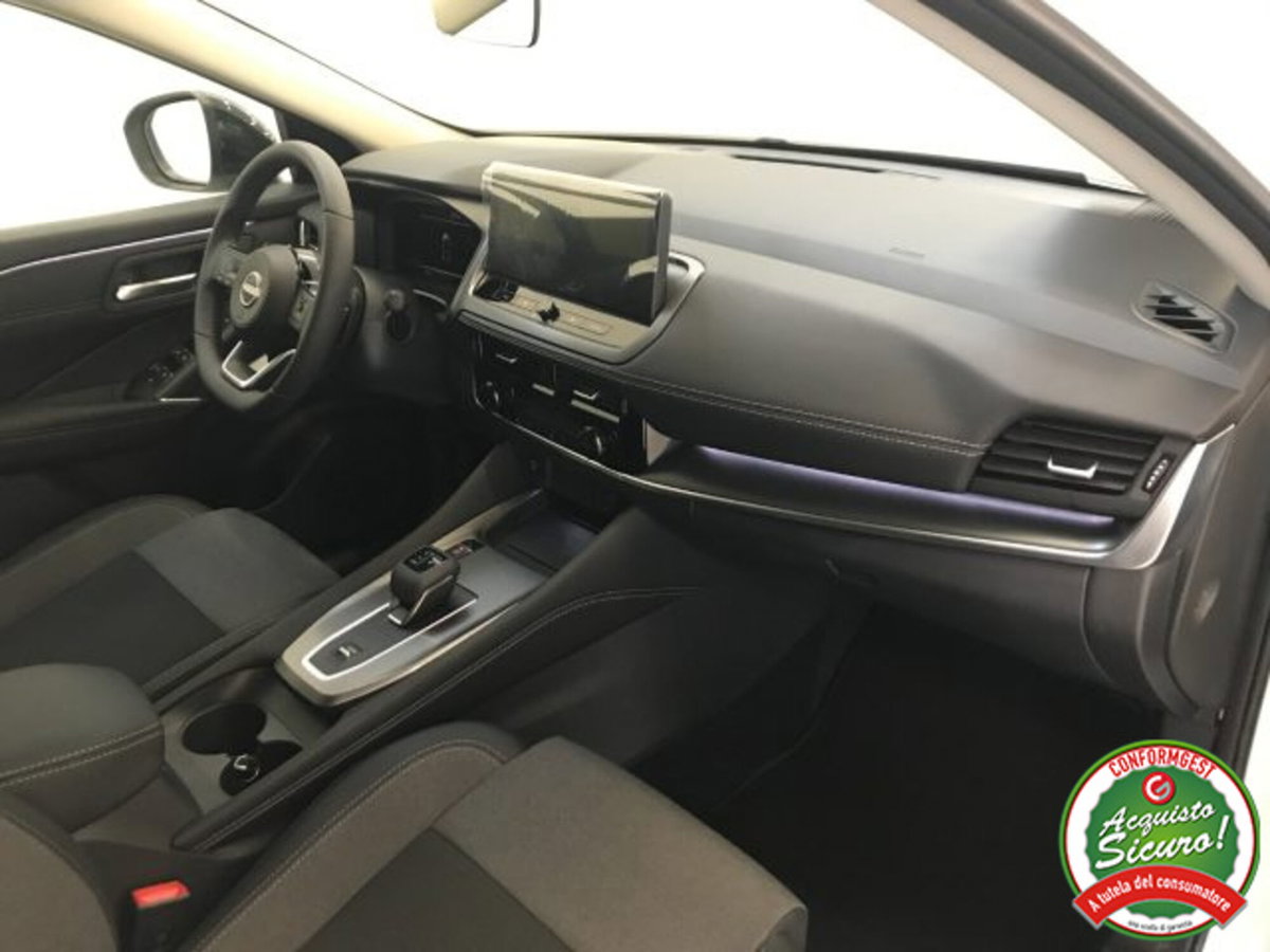 Nissan Qashqai 1.3 mhev N-Connecta 4wd 158cv xtronic (18)