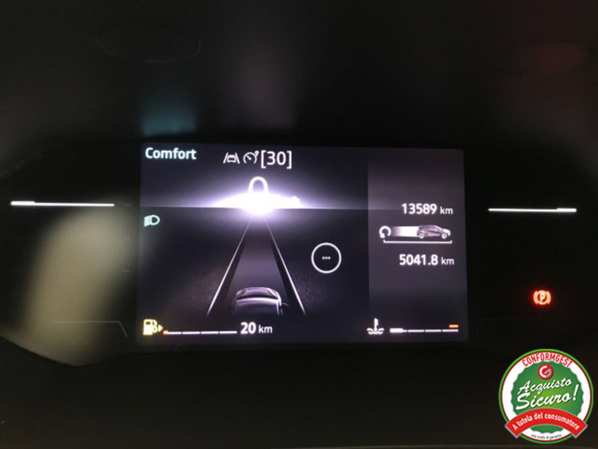Renault Captur TCe 90 CV Techno (12)