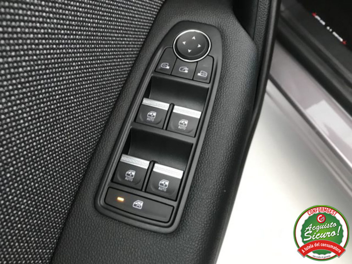 Renault Captur TCe 90 CV Techno (17)