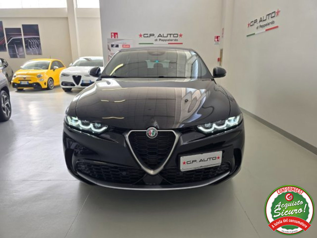 Alfa Romeo Tonale 1.3 phev Ti Q4 270cv at6 (2)