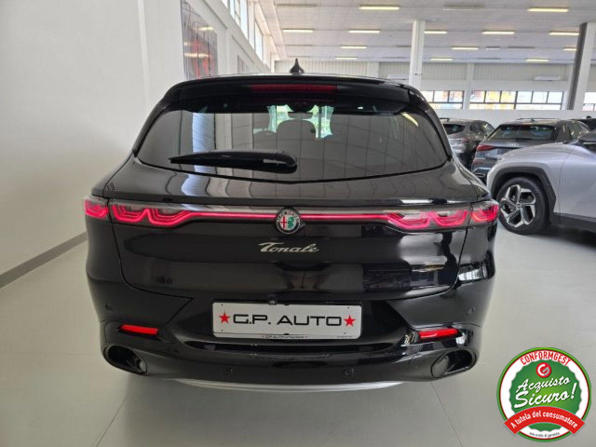 Alfa Romeo Tonale 1.3 phev Ti Q4 270cv at6 (6)