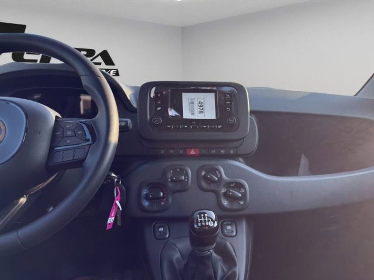 Fiat Panda 1.0 firefly hybrid Icon s&s 70cv (14)