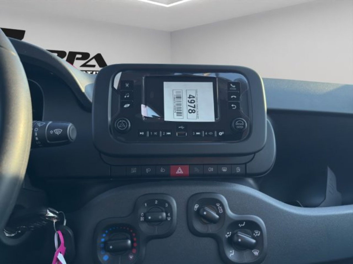 Fiat Panda 1.0 firefly hybrid Icon s&s 70cv (15)
