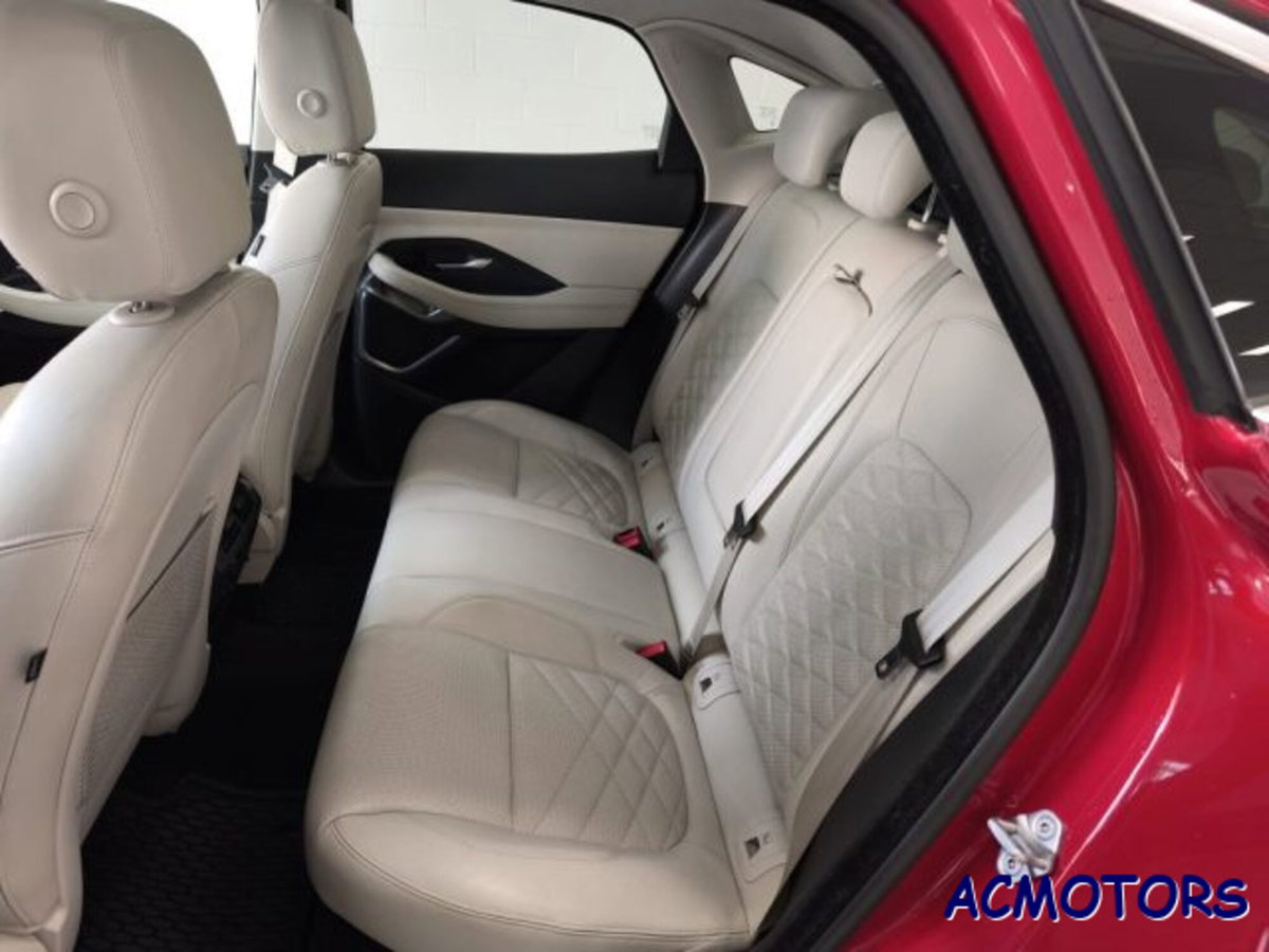 Jaguar E-Pace 2.0 249 CV AWD aut. HSE (12)