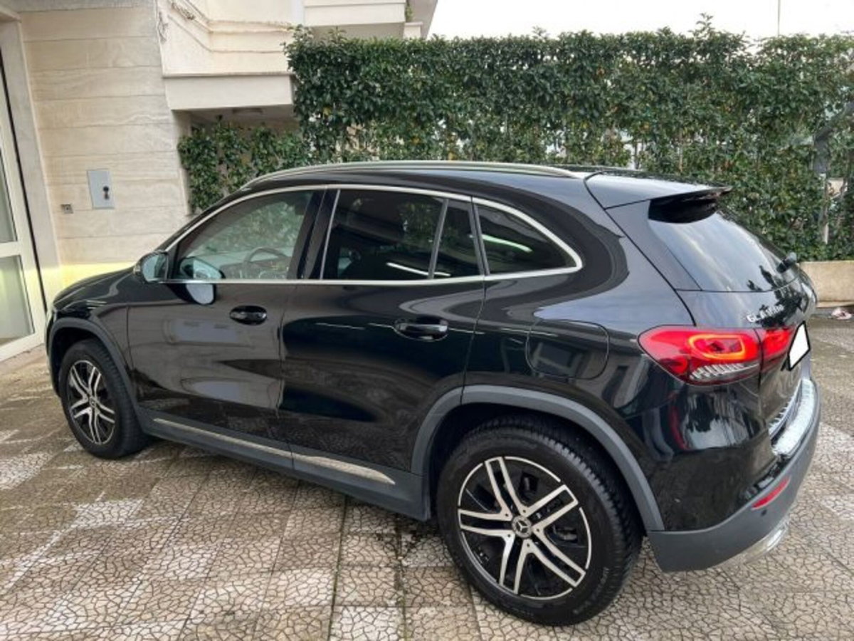 Mercedes-Benz GLA SUV 180 d Automatic Sport Plus (9)