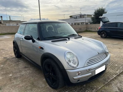 MINI Mini 1.4 tdi One D (3)