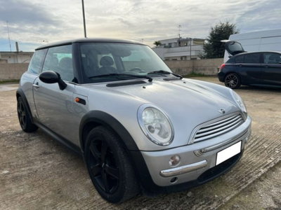MINI Mini 1.4 tdi One D (4)