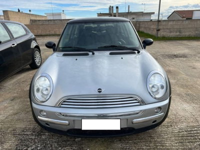 MINI Mini 1.4 tdi One D (5)