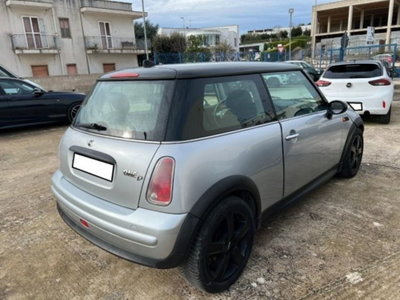 MINI Mini 1.4 tdi One D (6)