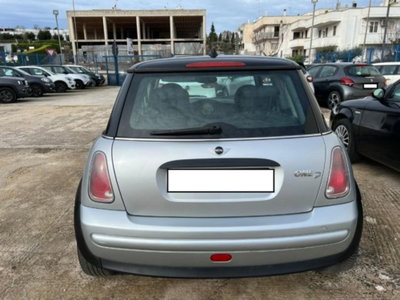 MINI Mini 1.4 tdi One D (8)