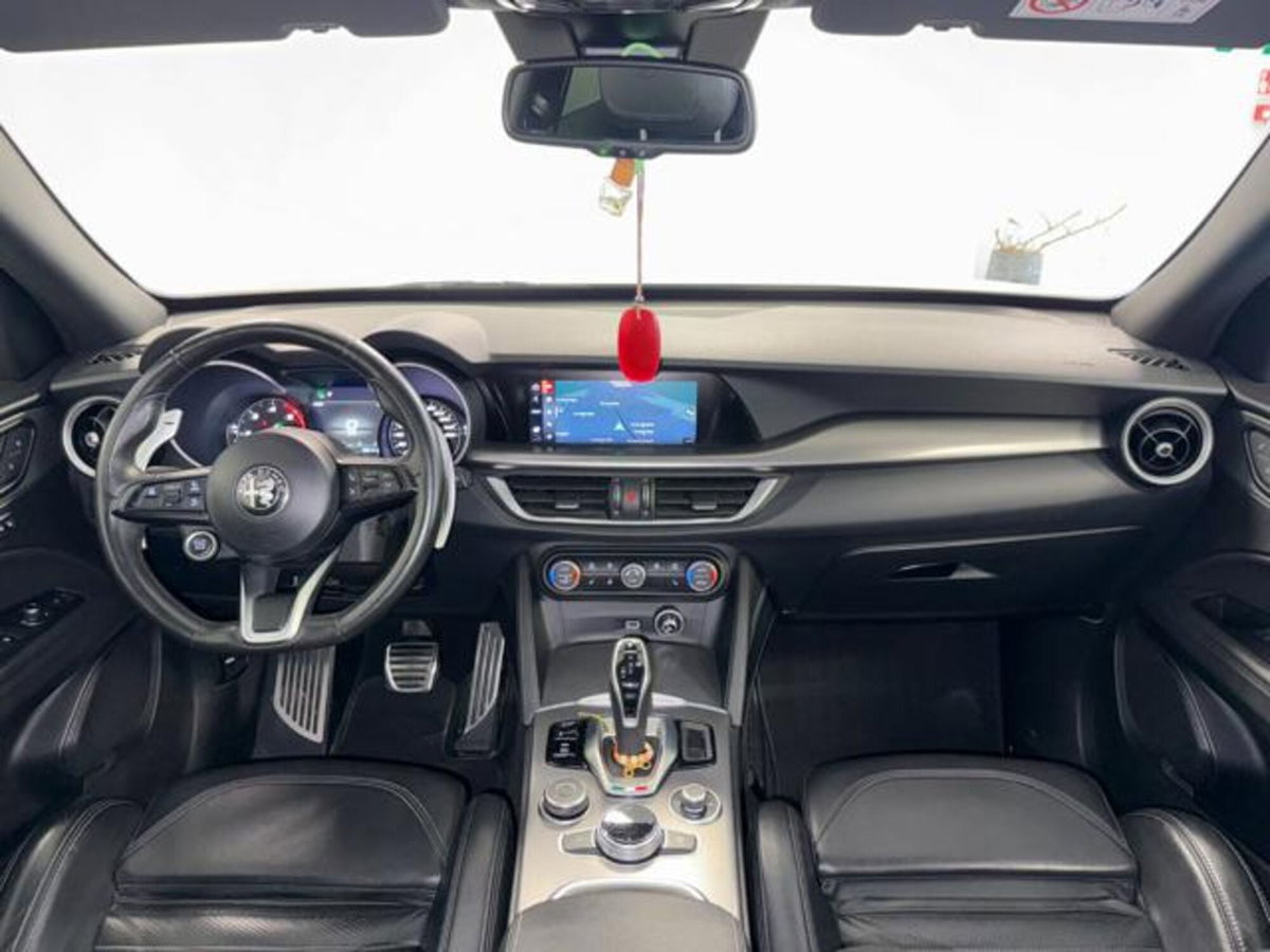 Alfa Romeo Stelvio Stelvio 2.2 Turbodiesel 210 CV AT8 Q4 Veloce Tì (13)