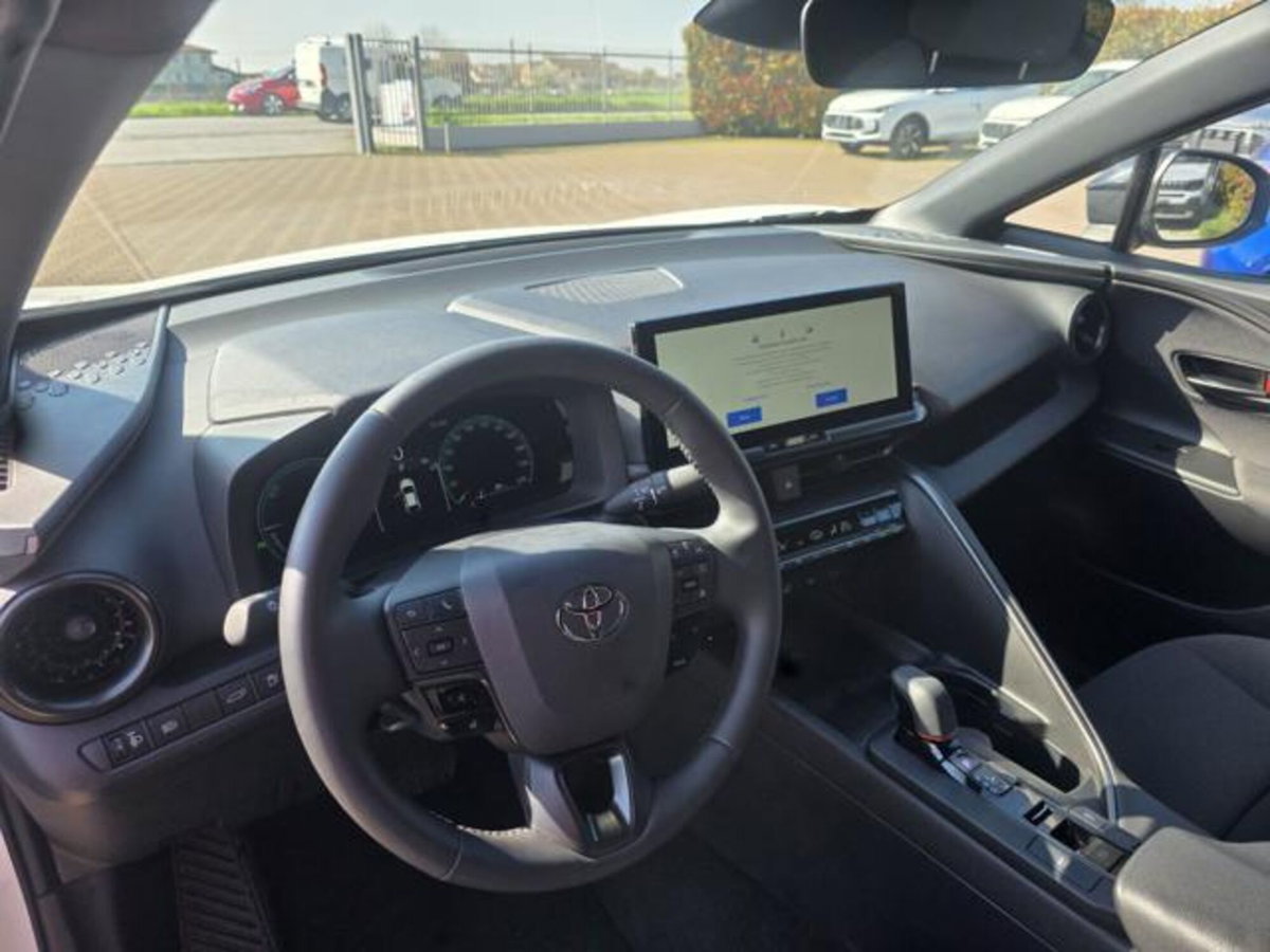 Toyota Toyota C-HR 1.8 hv Active eco fwd e-cvt (12)
