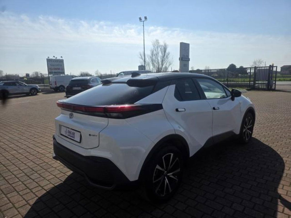 Toyota Toyota C-HR 1.8 hv Active eco fwd e-cvt (6)