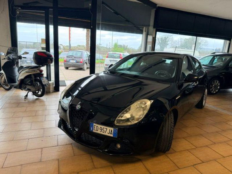 Alfa Romeo Giulietta 1.6 JTDm-2 Distinctive