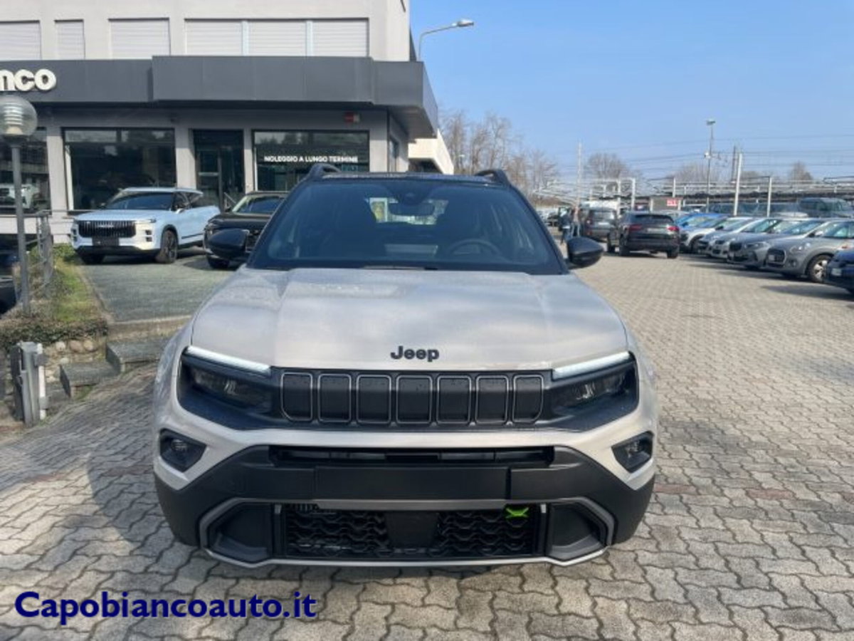 Jeep Avenger 1.2 turbo e-hybrid mhev Overland 4xe 145cv edct6 (2)