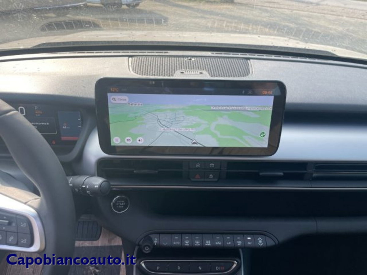 Jeep Avenger 1.2 turbo e-hybrid mhev 85th Anniversary 4xe 145cv edct6 (12)