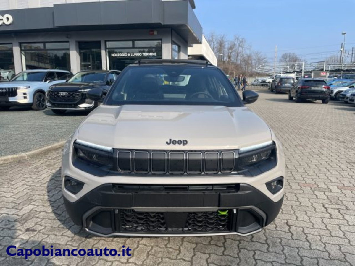 Jeep Avenger 1.2 turbo e-hybrid mhev Overland 4xe 145cv edct6 (2)
