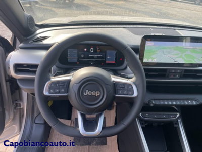 Jeep Avenger 1.2 turbo e-hybrid mhev Overland 4xe 145cv edct6 (7)