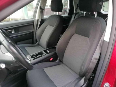 Land Rover Discovery Sport 2.0 TD4 150 CV Pure (16)