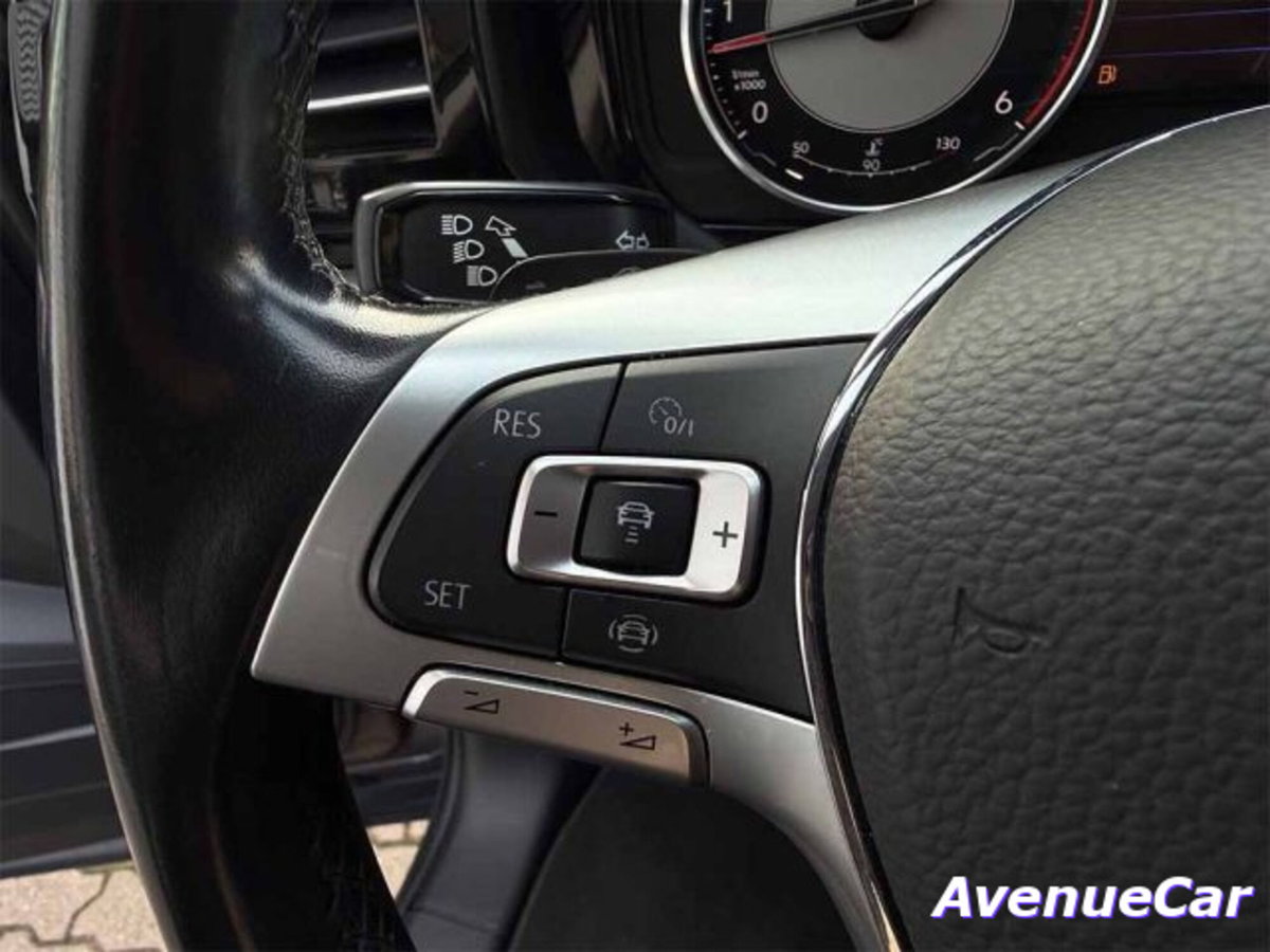 Volkswagen Touareg 3.0 V6 TDI SCR Black Style (13)