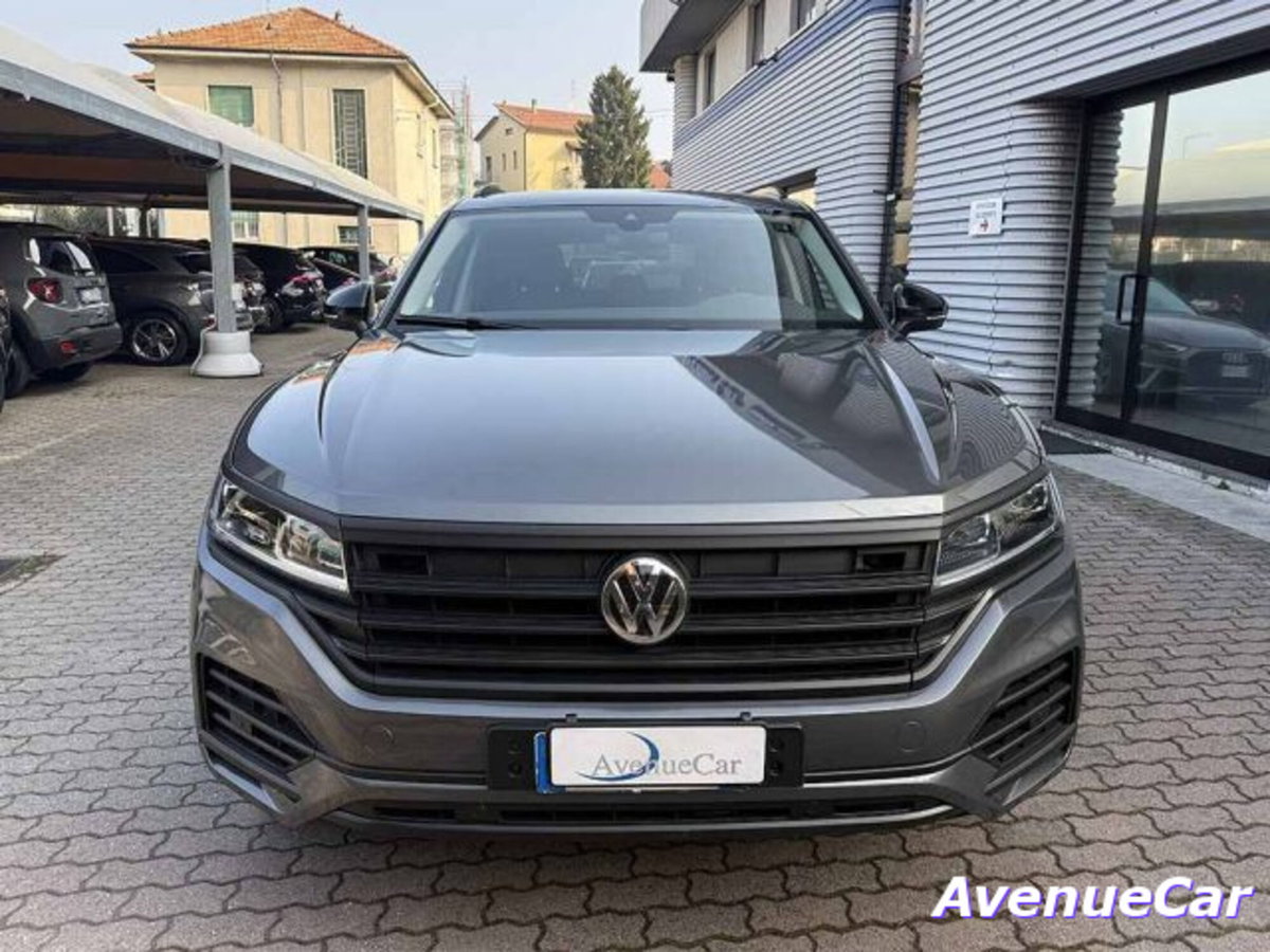 Volkswagen Touareg 3.0 V6 TDI SCR Black Style (2)