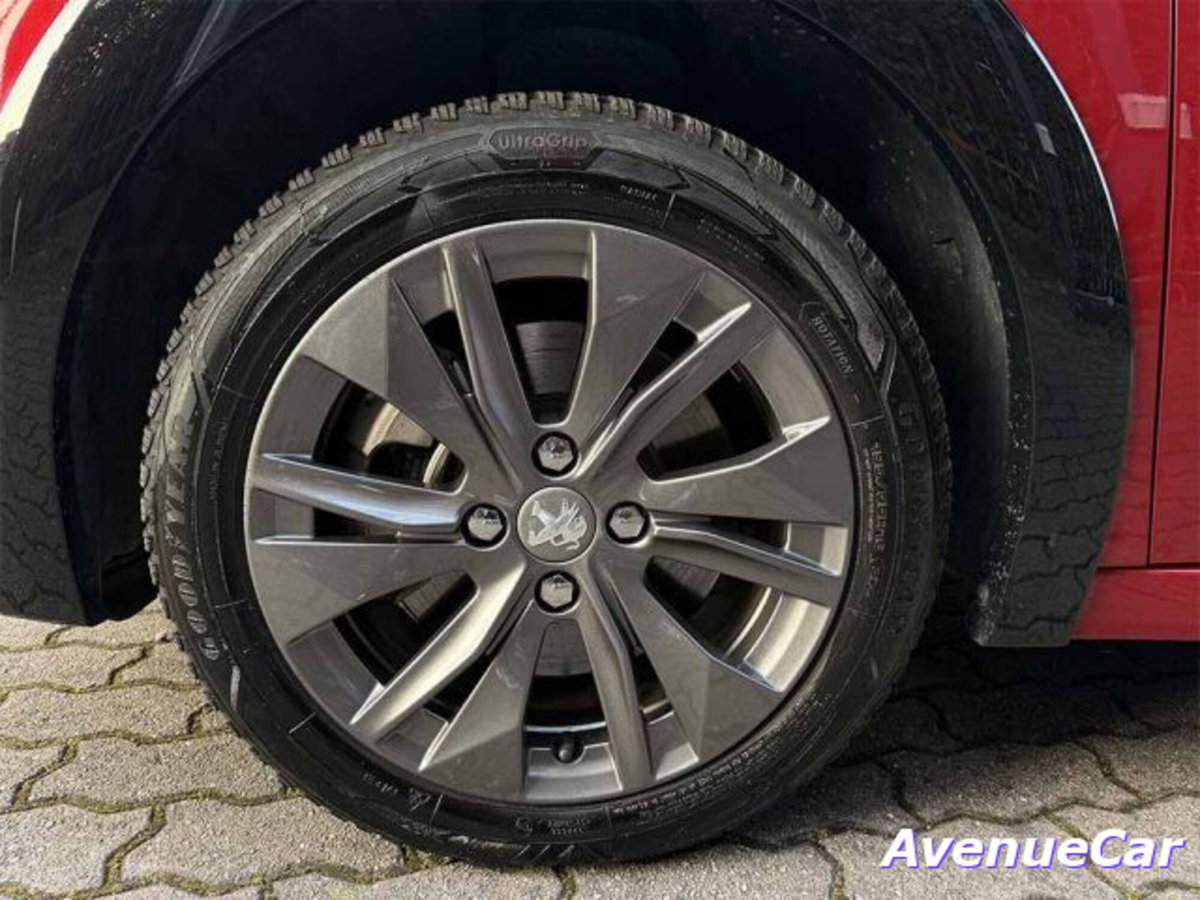 Peugeot 208 50 kWh Allure (10)