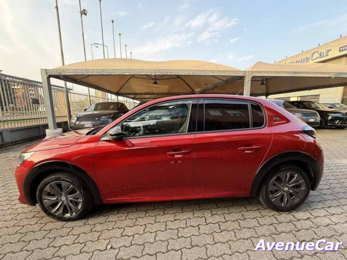 Peugeot 208 50 kWh Allure (8)