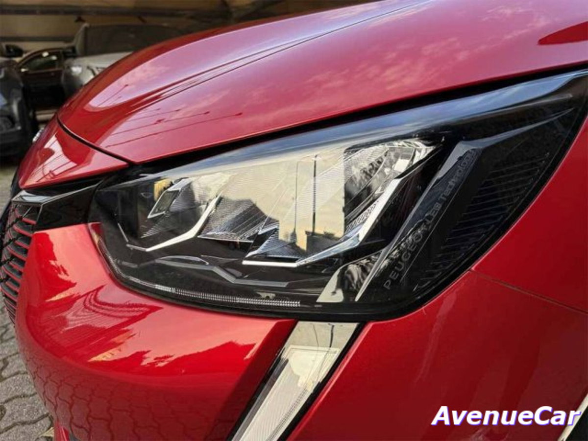 Peugeot 208 50 kWh Allure (9)