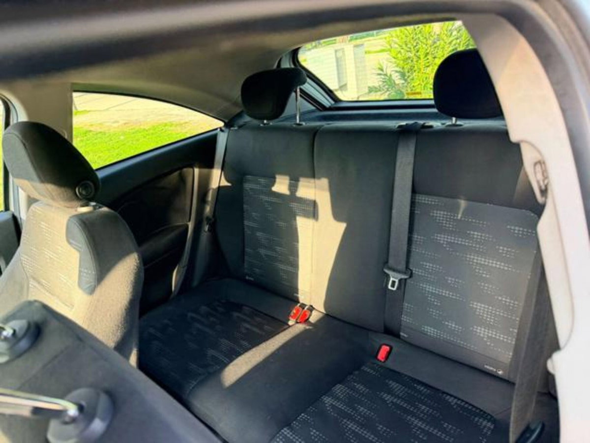 Opel Corsa 1.3 CDTI 75CV 3 porte Club (13)