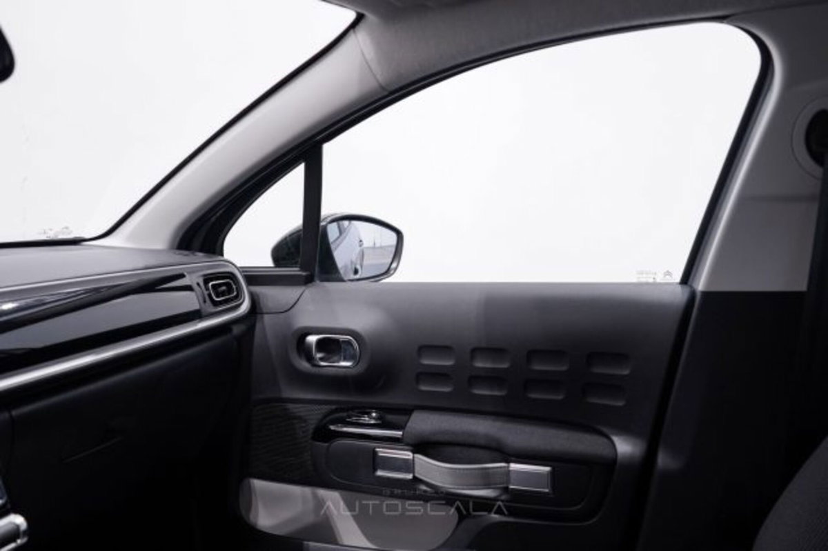 Citroen C3 1.2 puretech You s&s 83cv neopatentati (17)