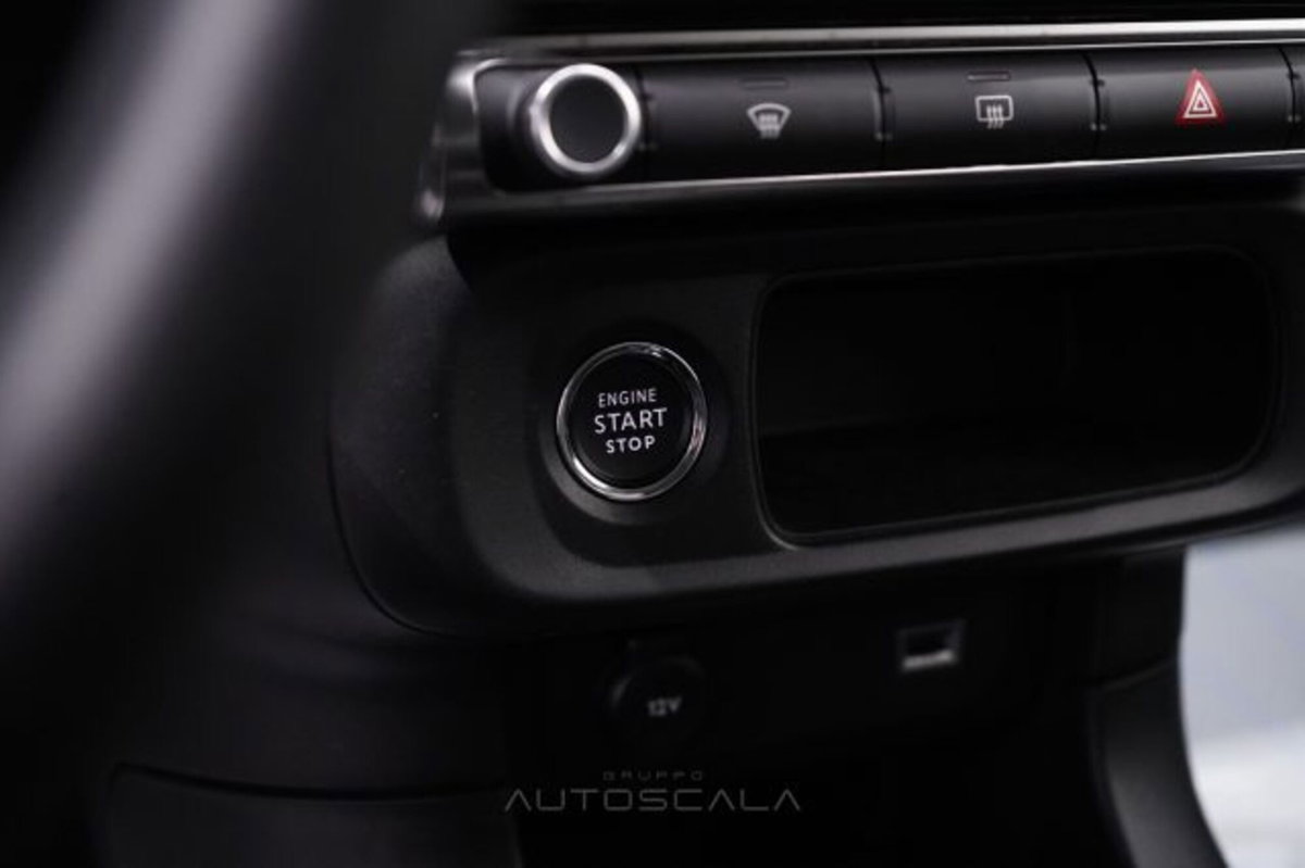 Citroen C3 1.2 puretech You s&s 83cv neopatentati (16)