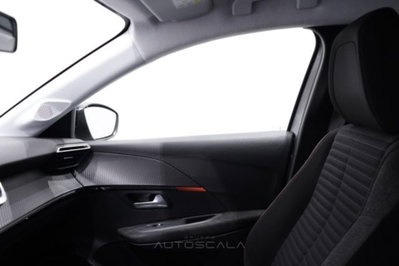 Peugeot 208 1.2 puretech Active s&s 75cv (14)