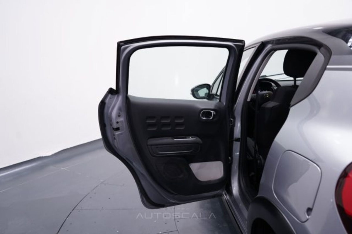 Citroen C3 PureTech 110 S&S Shine (15)