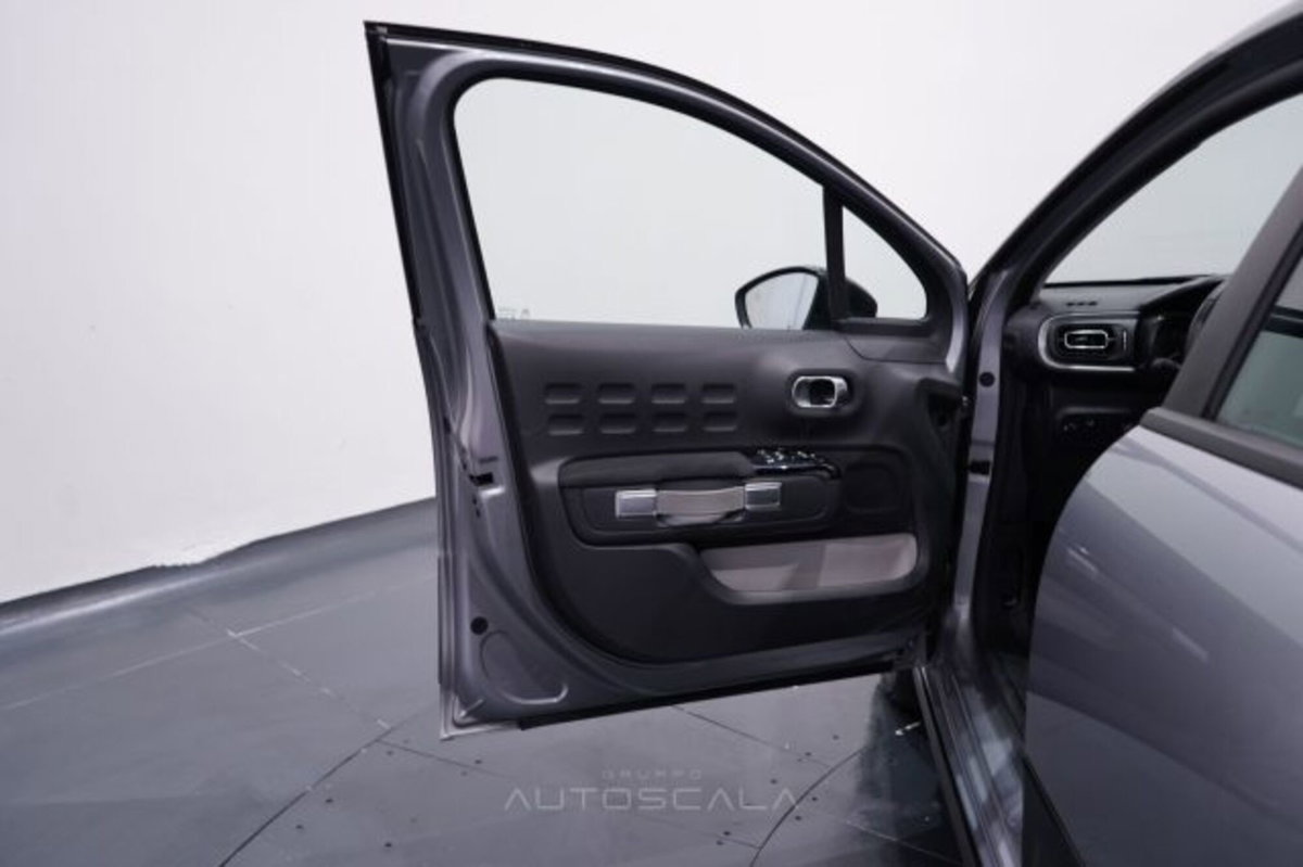 Citroen C3 PureTech 110 S&S Shine (6)