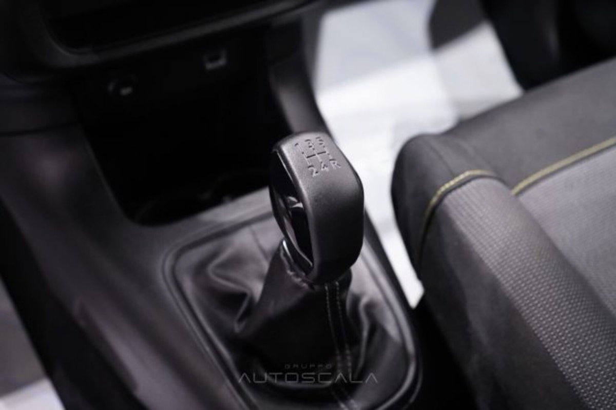 Citroen C3 1.2 puretech You s&s 83cv neopatentati (17)