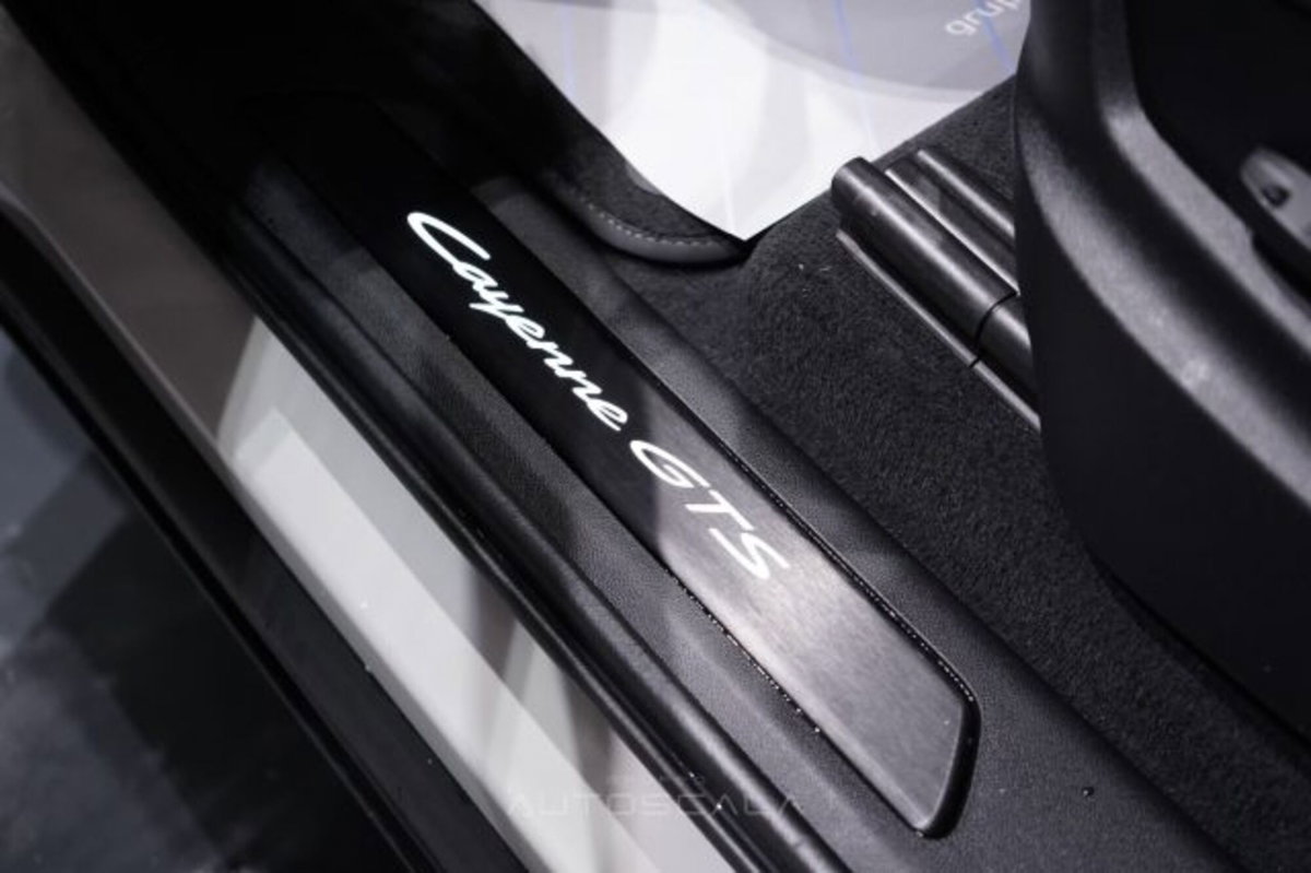 Porsche Cayenne Coupé 4.0 GTS tiptronic (13)