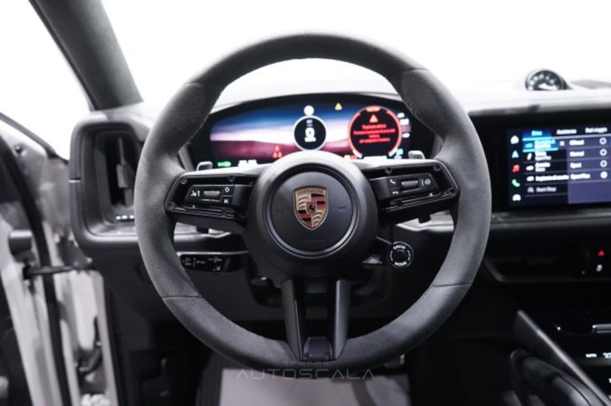 Porsche Cayenne Coupé 4.0 GTS tiptronic (17)