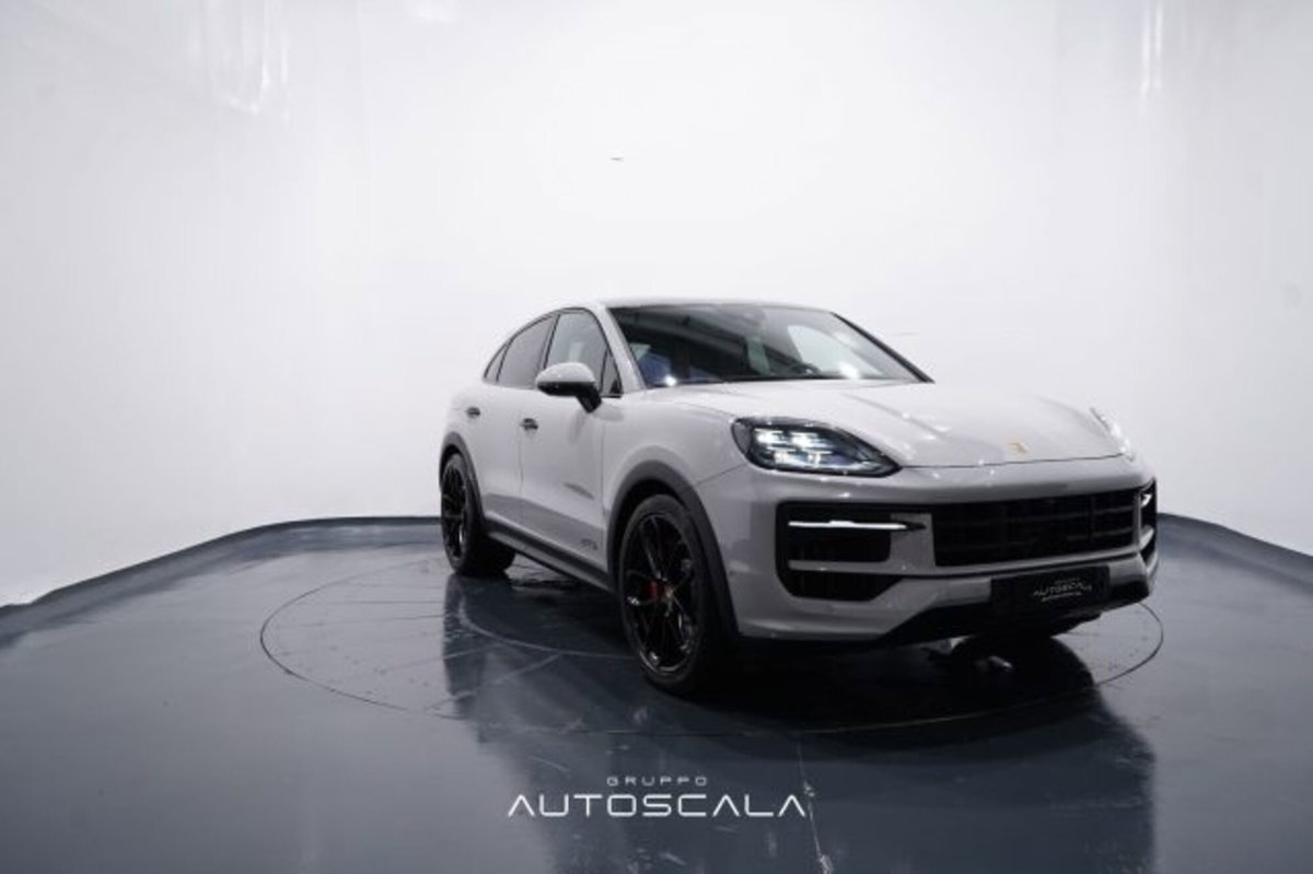 Porsche Cayenne Coupé 4.0 GTS tiptronic (8)