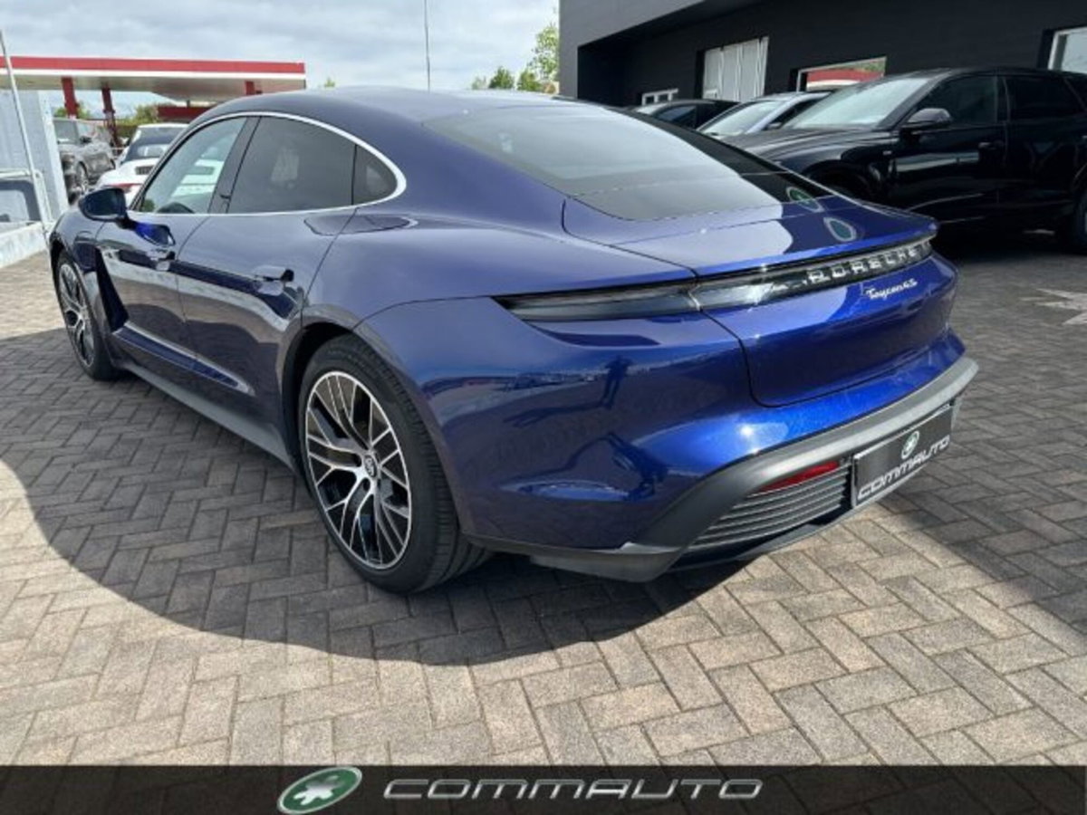 Porsche Taycan 4S Performance Battery Plus (4)