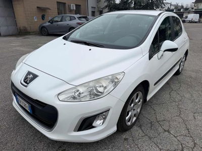 Peugeot 308 1.6 8V e-HDi 112CV Stop&Start robotiz. 5p. Active usata