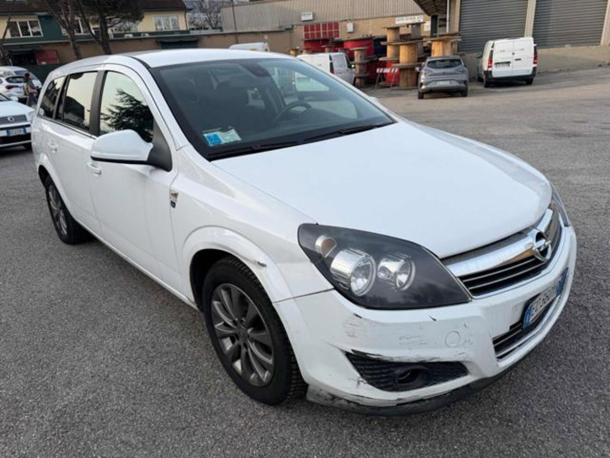 Opel Astra Station Wagon 1.7 CDTI 110CV ecoFLEStation Wagon Edition (7)