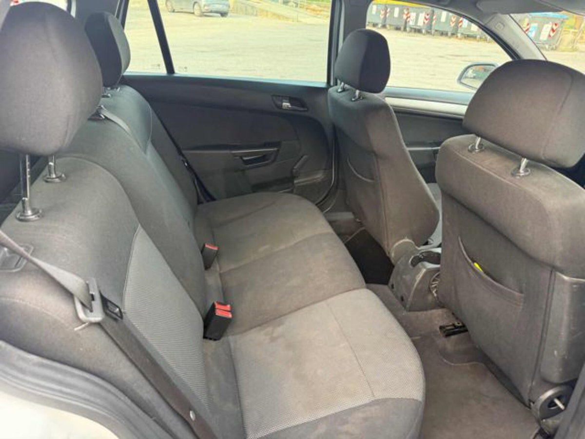 Opel Astra Station Wagon 1.7 CDTI 110CV ecoFLEStation Wagon Edition (6)