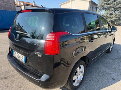 Peugeot 5008 1.6 e-HDi 112CV Stop&Start cambio robotizzato Family (17)