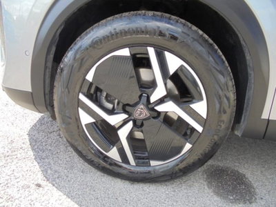 Peugeot 2008 1.2 hybrid Active 136cv e-dcs6 (10)