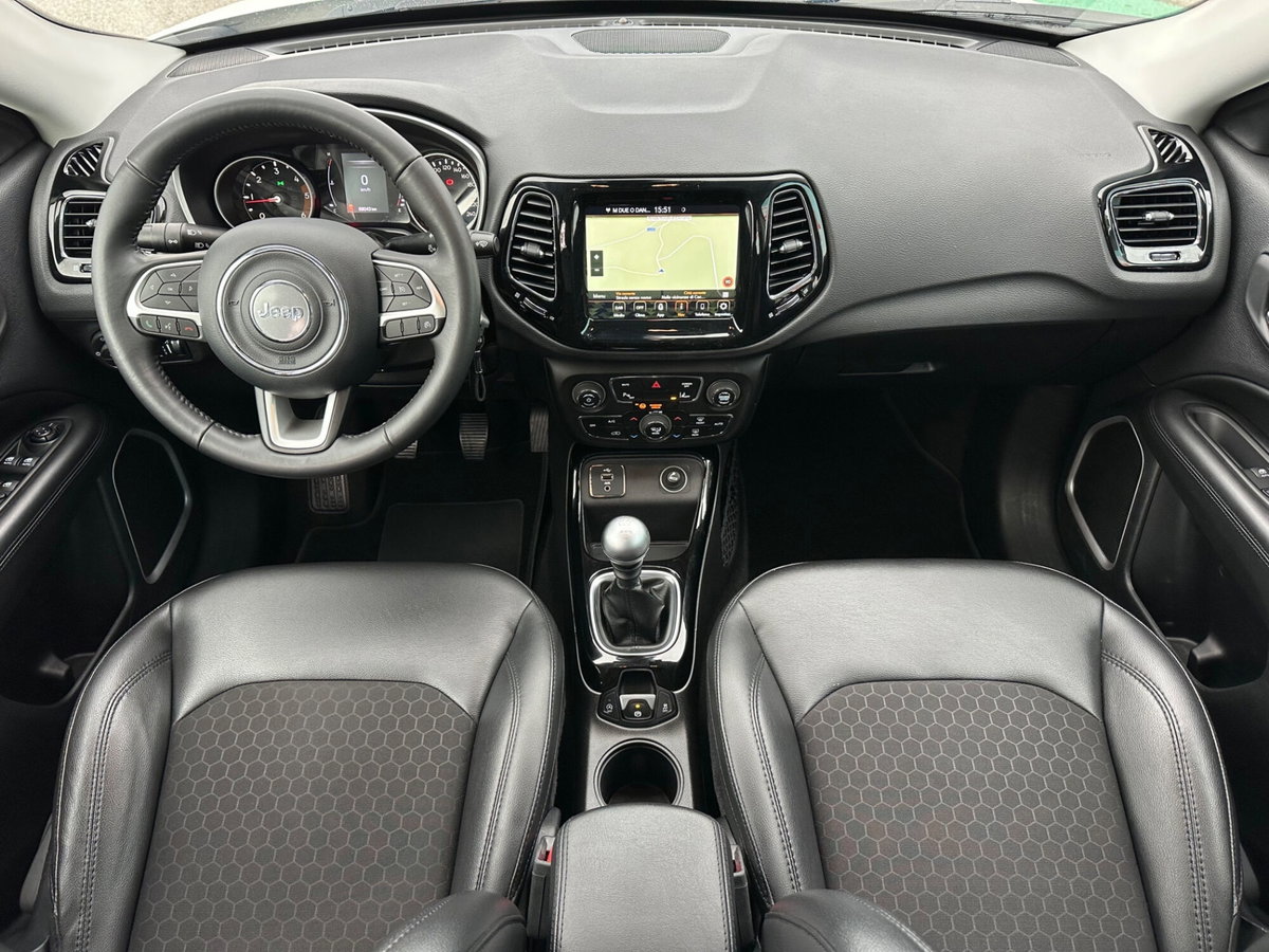 Jeep Compass 1.6 Multijet II 2WD Night Eagle (6)