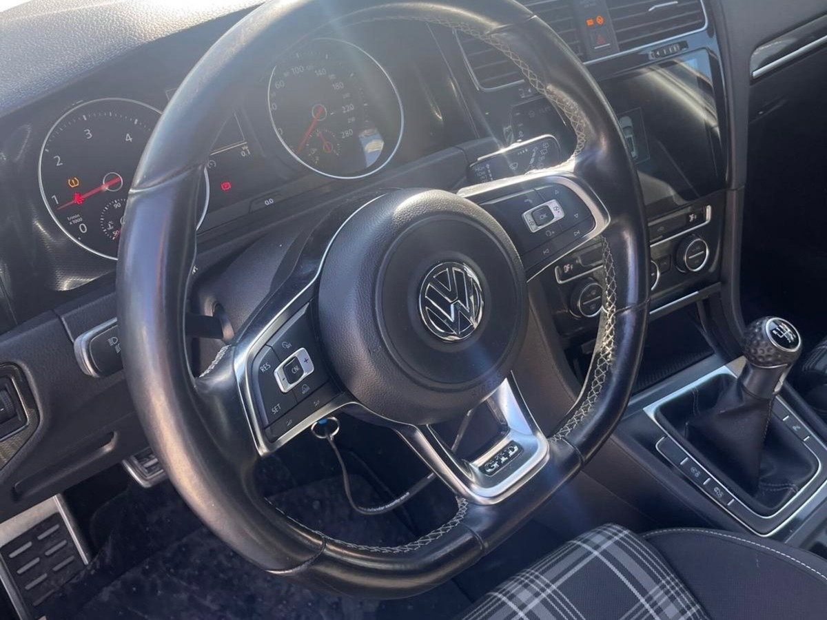 Volkswagen Golf GTD 2.0 TDI DSG 5p. BlueMotion Technology (8)
