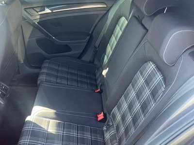 Volkswagen Golf GTD 2.0 TDI DSG 5p. BlueMotion Technology (9)