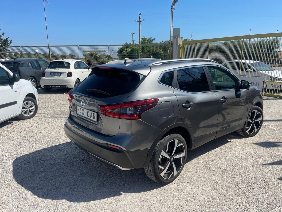 Nissan Qashqai 1.5 dCi 115 CV Tekna (4)