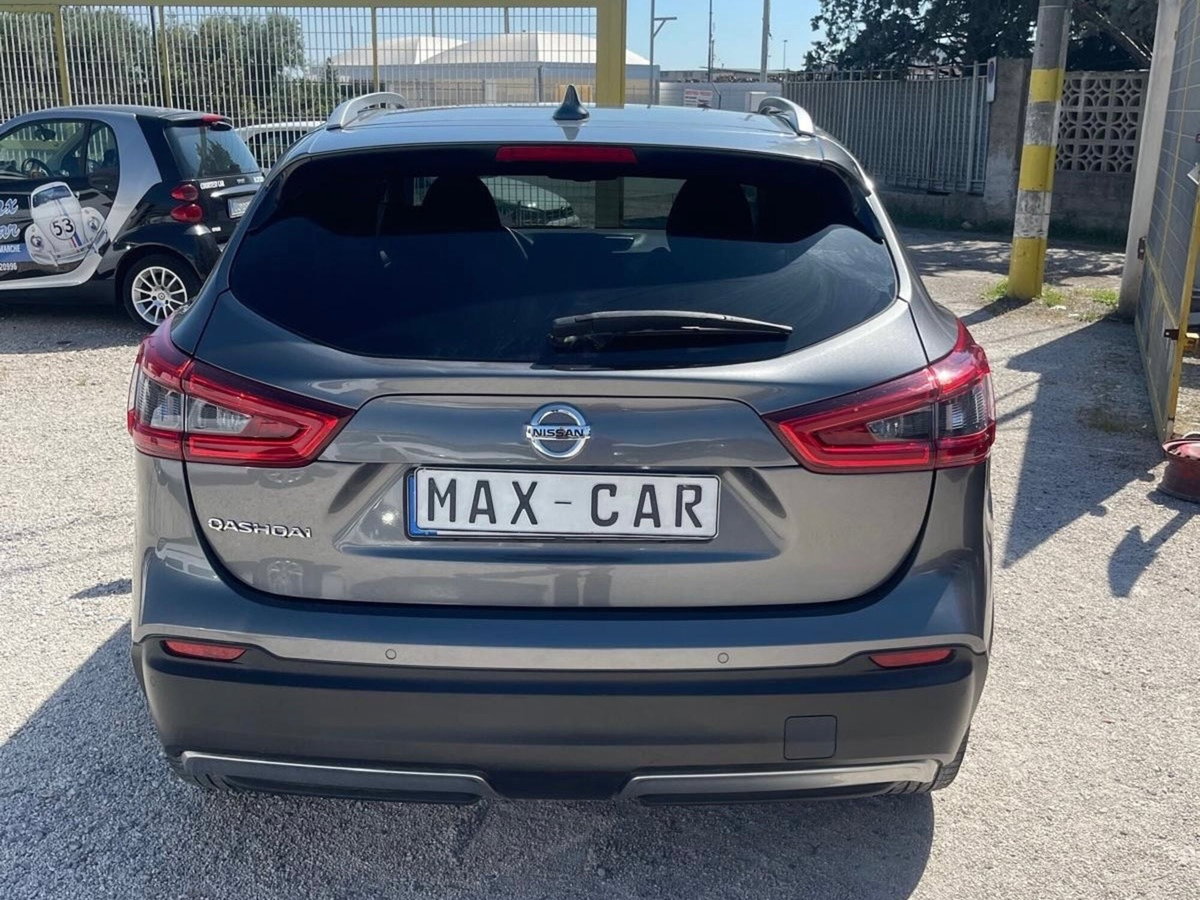 Nissan Qashqai 1.5 dCi 115 CV Tekna (8)